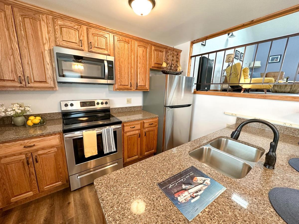 Fun Family Home Near Cedar Point Sandusky Exterior foto